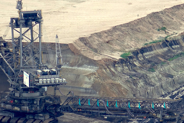 z6���������ǲ�(�й���)���޹�˾����